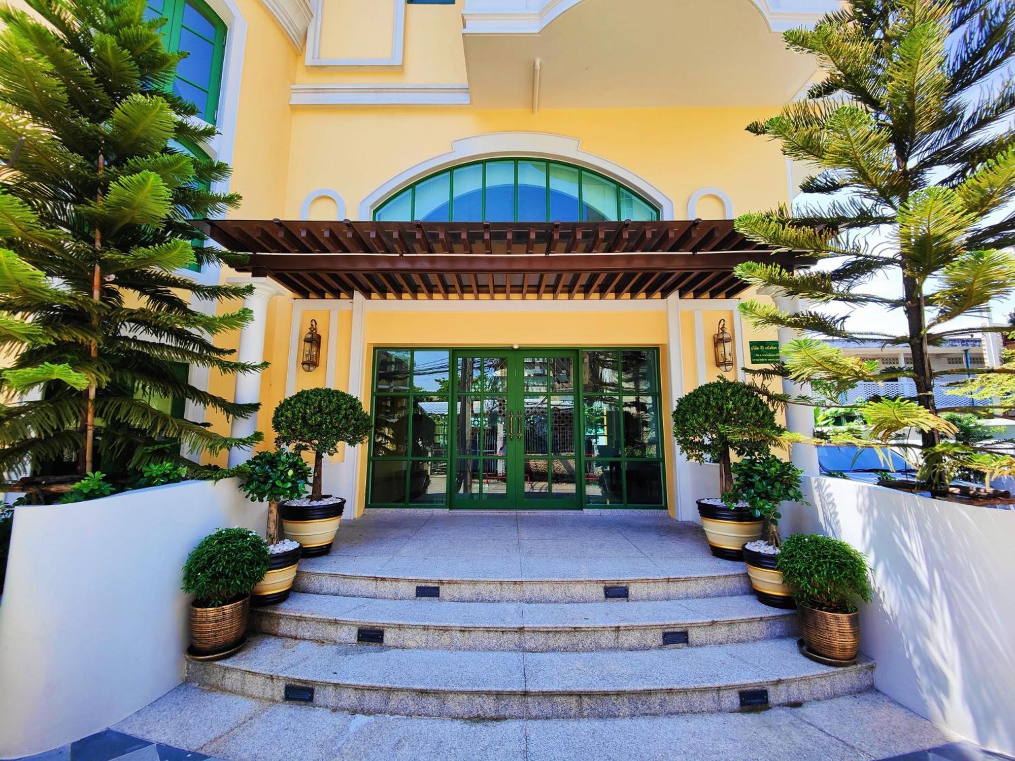 Siri Grand Bangkok Hotel Eksteriør billede