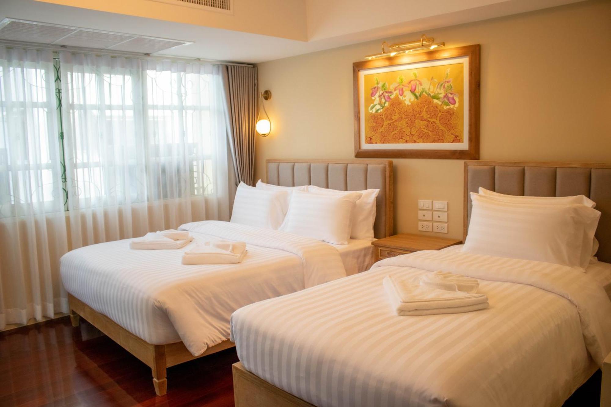 Siri Grand Bangkok Hotel Eksteriør billede