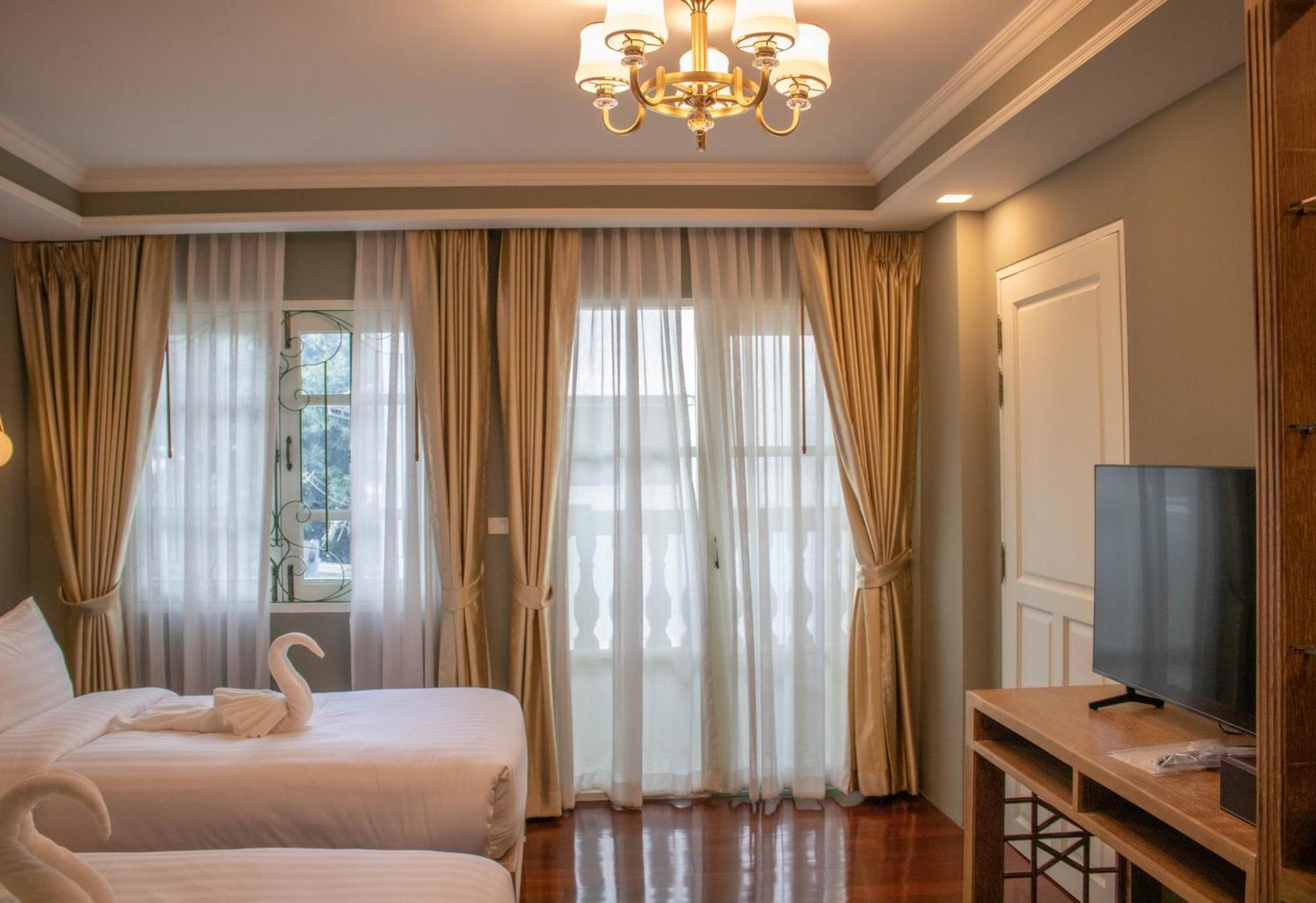 Siri Grand Bangkok Hotel Eksteriør billede