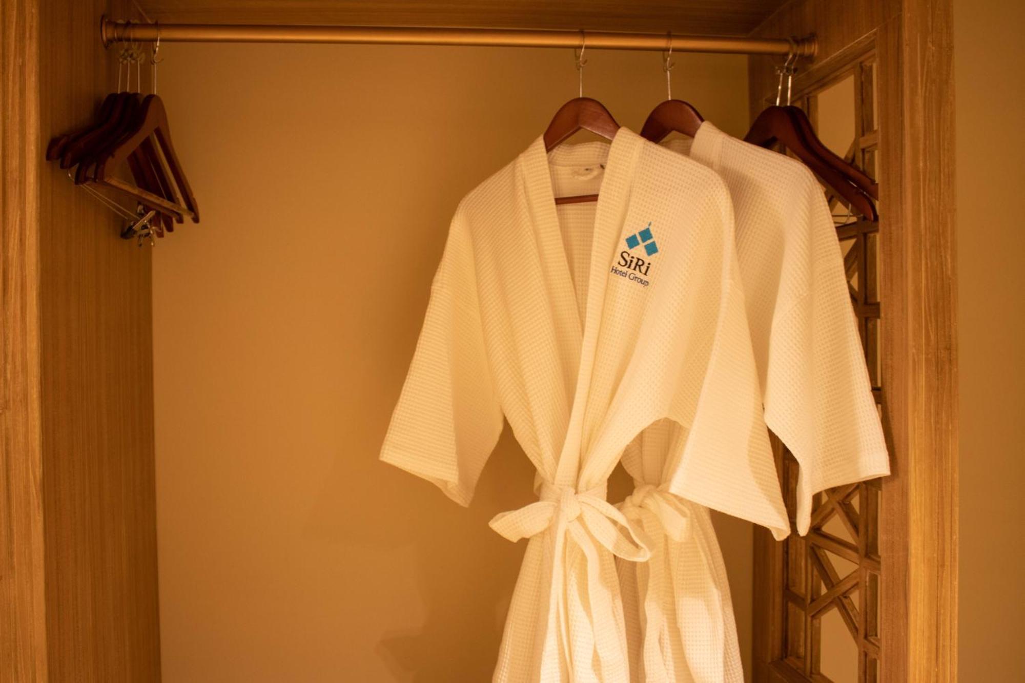 Siri Grand Bangkok Hotel Eksteriør billede